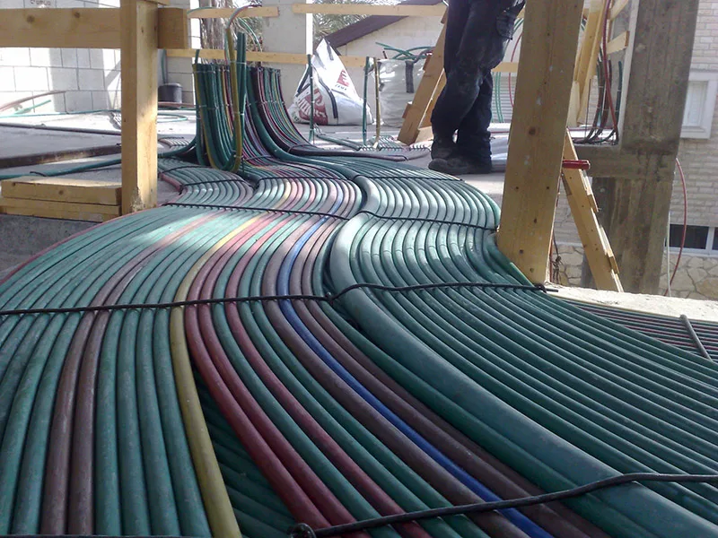 0555F101 145D 4CAD D42F E7A7C9DF9267 1